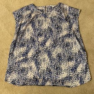 Women’s Size XL Express Brand Blue And White Blouse.